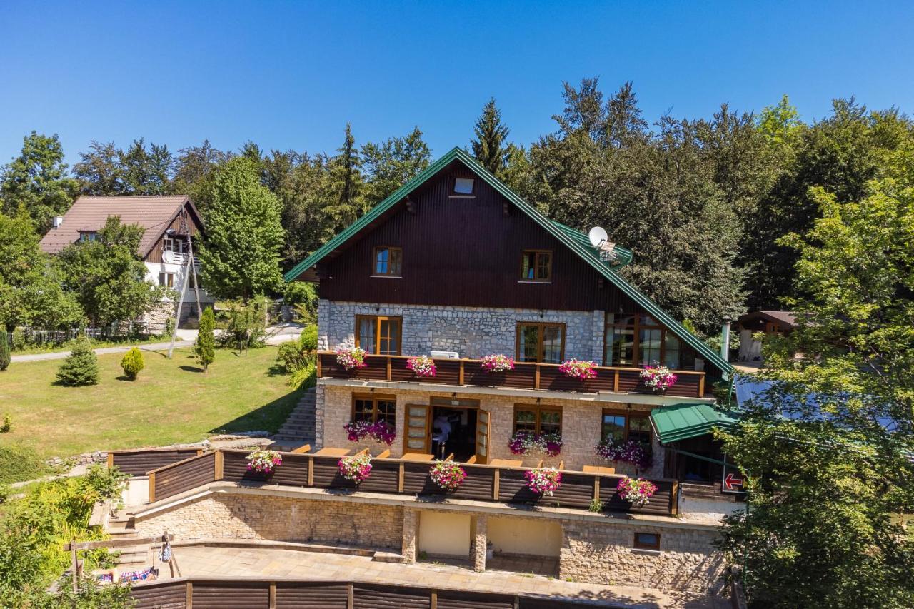 Golden Lakes Rooms Plitvička Jezera Esterno foto
