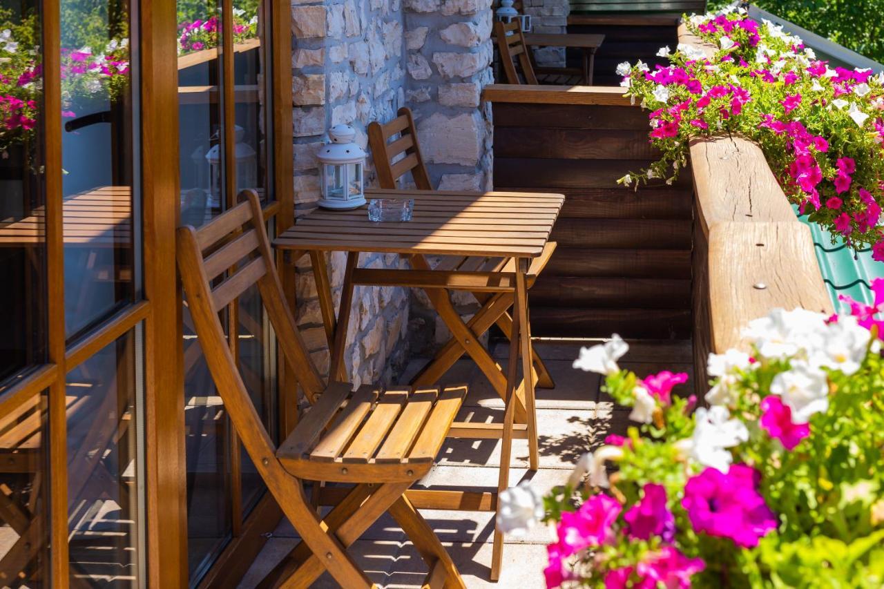 Golden Lakes Rooms Plitvička Jezera Esterno foto