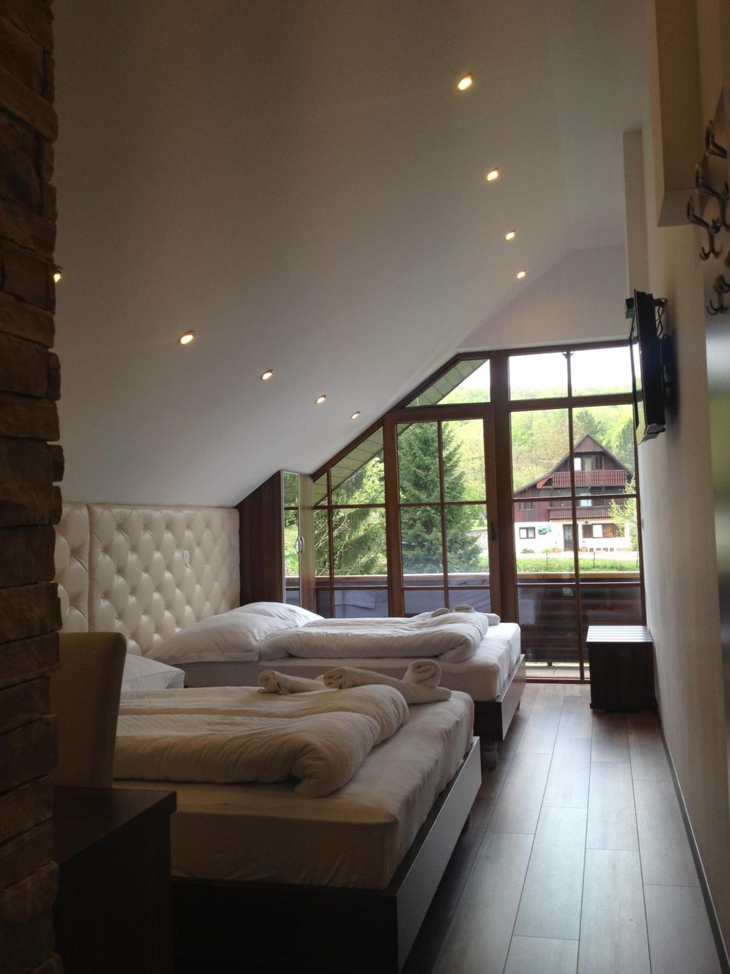 Golden Lakes Rooms Plitvička Jezera Camera foto